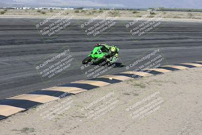 media/Jan-16-2026-CVMA Friday Practice (Fri) [[6f2bf47531]]/5-Racer 4-Trackday1/Session 2 (Bowl)/